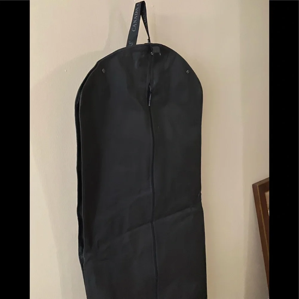 Canada Goose Garment bag